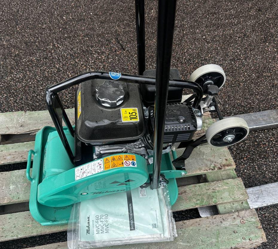 Mikasa 81 kg vibroplate 