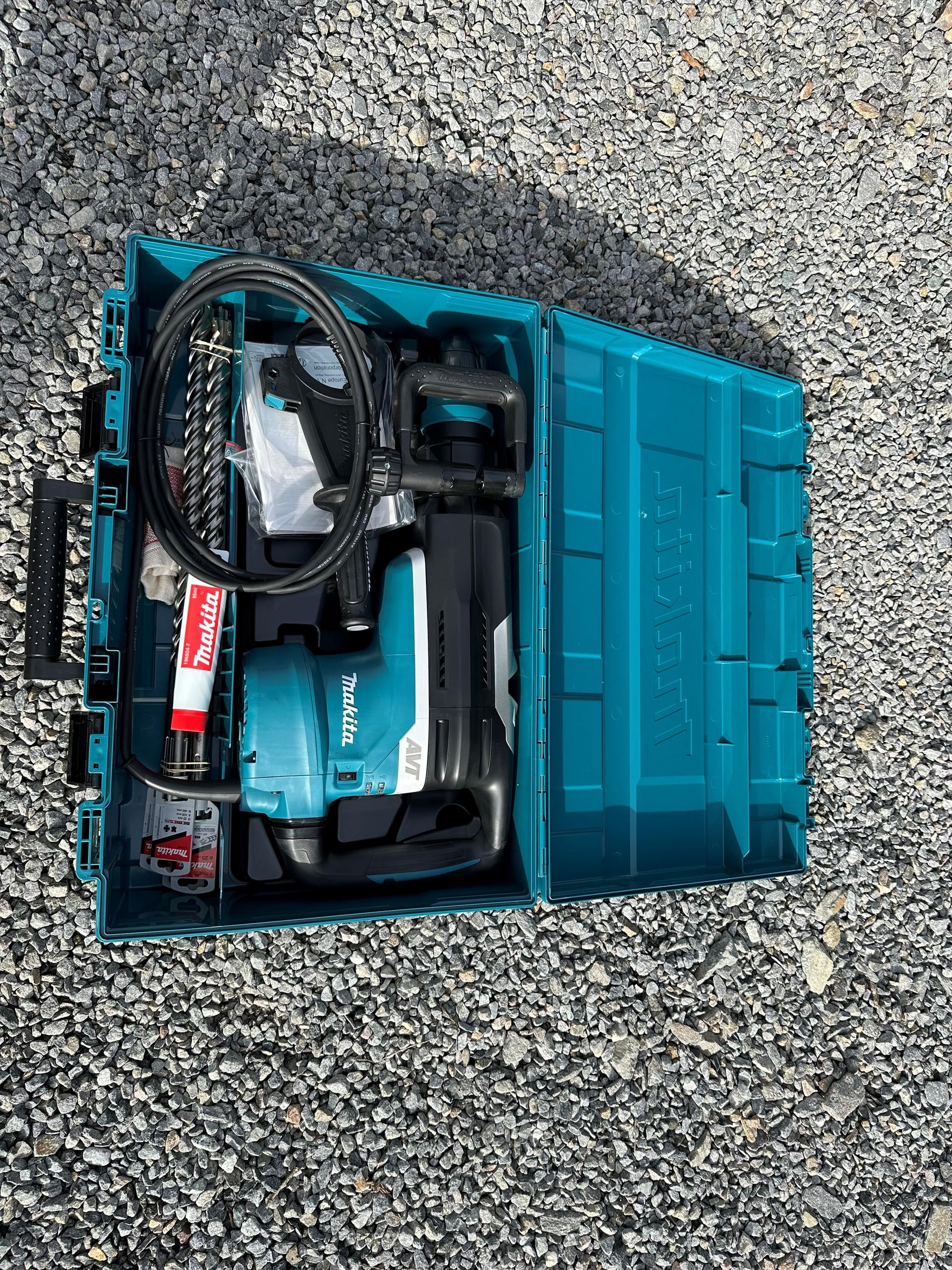 Makita Kombihammer HR5212C